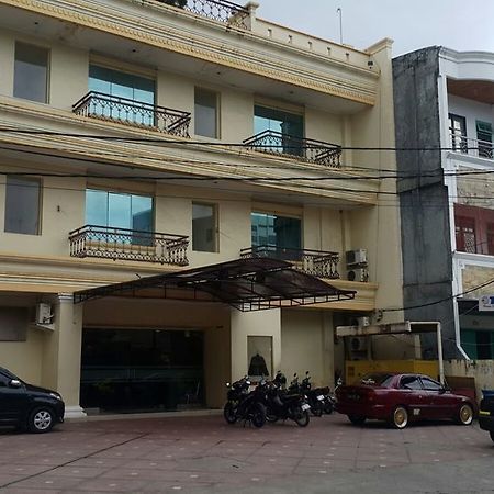 Hotel Harapan マカッサル エクステリア 写真